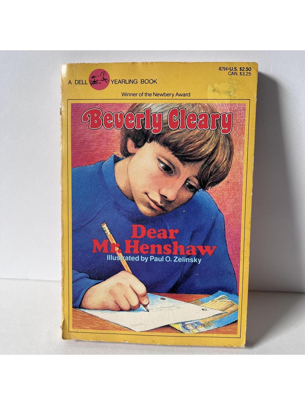 Dear Mr. Henshaw by Beverly Cleary Vintage 1984 Paperback Children's Book